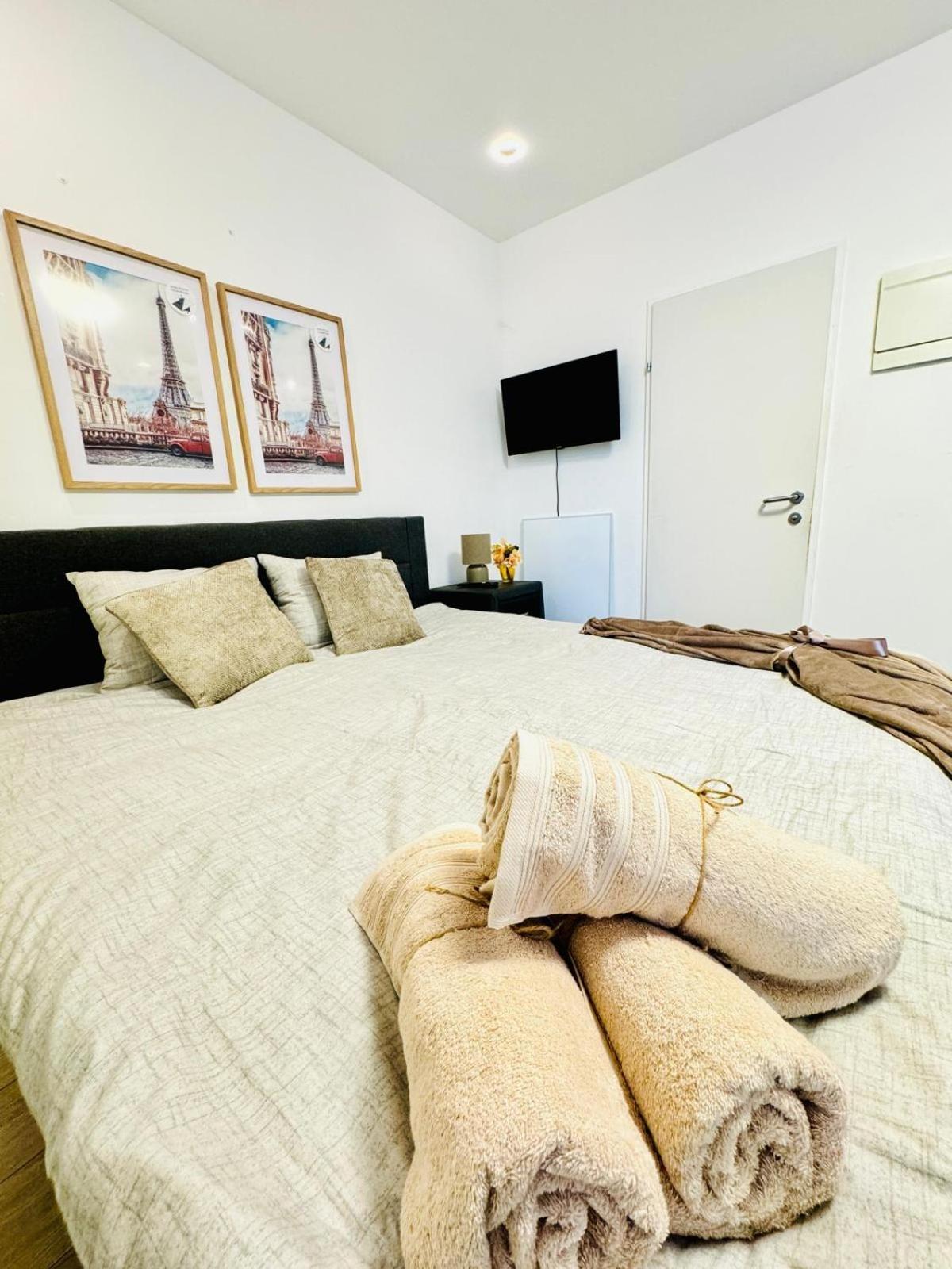 Central King Studio - 10 Mins Walk From Downtown Viyana Dış mekan fotoğraf
